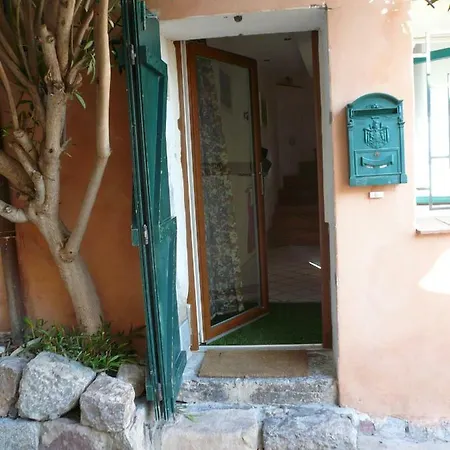 Quiet Atypical House Downtown - Dodo Et Tartine Hyeres